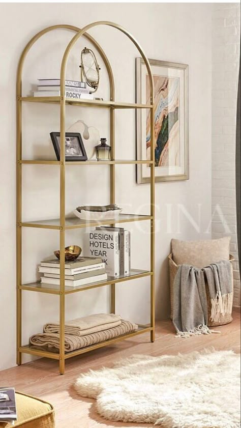 Modern House Decor Ideas, Gold Shelf Decor, Arched Shelf, Arch Shelf, Zen Room Decor, Glass Bookshelves, Gold Bookshelf, Gold Display, Gold Shelves