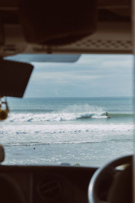 content creation, UGC, photography inspo, photoshoot ideas, photo editing, lifestyle brand photography Ugc Photography, Ericeira Portugal, Surfer Vibes, Surf Aesthetic, Surf Vibes, Surfing Photography, Ocean Vibes, Beach Trips, Surf Life