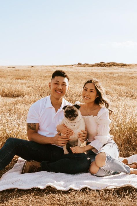 Prenup With Dogs, Couples Photo Shoot With Dog, Summer Couple Photoshoot With Dog, Pug Photoshoot, Couple Dog Photoshoot, Couple Pictures With Dog, Couple With Dogs Photoshoot, Couple And Dog Photoshoot, Couple Photoshoot With Dog