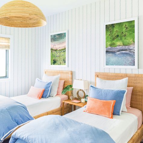 Gray Malin - coastal bedroom - twin beds - bedroom decor Hawaiian Bedroom, Snake Island, Hawaiian Home Decor, Hawaiian Homes, Tropical Bedrooms, Gray Malin, Guest Bedroom Decor, Cottage Inspiration, Hawaiian Tiki