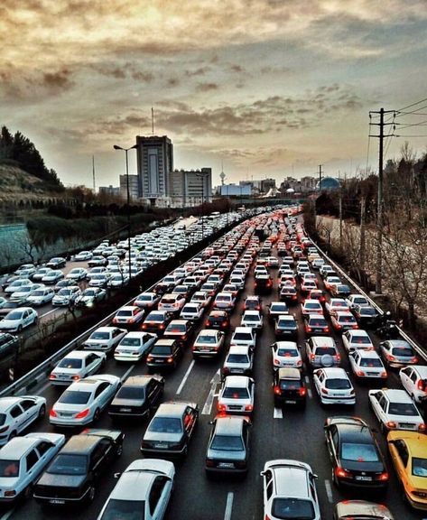 One Of The Worst Traffic And Pollution In The World. Tehran, Iran Fav Place, Cities In Germany, Meaningful Pictures, Tehran Iran, Global City, Astro Turf, Traffic Jam, Ways To Make Money Online, Graphic Design Lessons