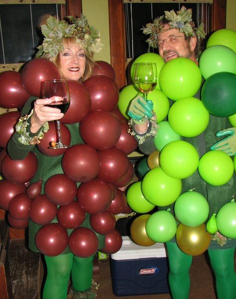 Red Wine Grapes & White Wine Grapes Wine Costume Ideas, Grape Costume, Wine Costume, Wine Float, Grapes Costume, White Wine Grapes, Fruit Costumes, Wine Snob, Clever Halloween