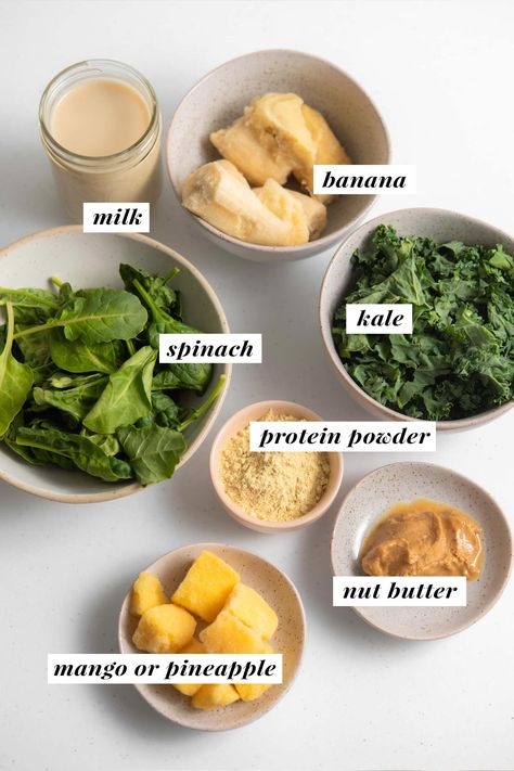 Kale Smoothie Recipes, Spinach Smoothie Recipes, Smoothie Benefits, Resep Smoothie, Kale Smoothie, Healthy Green Smoothies, Kale And Spinach, Spinach Smoothie, Clean Girl Aesthetic