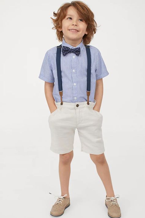 Cute kids' looks for every type of wedding | wedding season, wedding trends 2019, kids clothes, kids fashion, wedding fashion, kids formalwear ideas, H&M, bow tie Outfits For Wedding, Boho Flower Girl Dress, Cute Easter Outfits, Kids Wedding Outfits, Flower Girl Dress Ivory, Ivory Flower Girl Dress, Boho Flower Girl, Easter Outfit For Girls, Lace Dress Boho