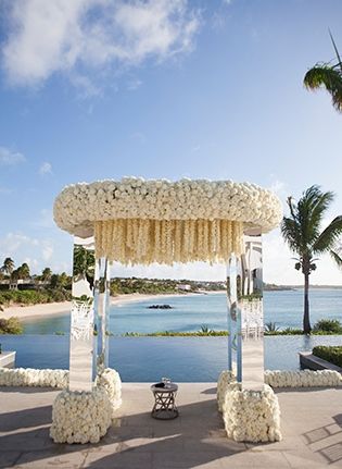 Chuppah Inspiration, Japanese Wedding Theme, Vidhi Mandap, Chuppah Ideas, Canopy Wedding, Jaipur Wedding, Jeff Leatham, Beachfront Wedding, Wedding Chuppah