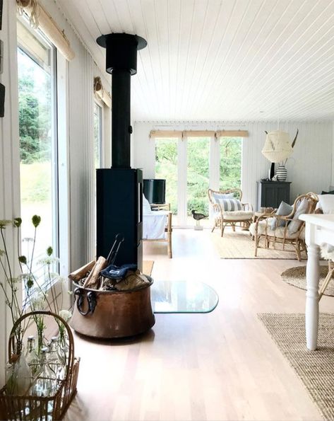 Danish Summer House, Scandinavian Summer House, Nordic Cottage, Danish Summer, Woodburning Stove, Scandinavian Cottage, My Scandinavian Home, Summer Houses, Dining Room Light Fixtures