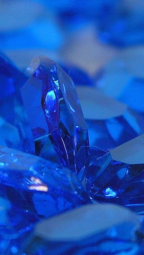 Sapphire Aesthetic, Aesthetic Computer Backgrounds, Sapphire Steven Universe, Aesthetic Computer, Blue Diamond Steven Universe, Sapphire Pokemon, Blue Aesthetic Dark, Desktop Background Images, Im Blue