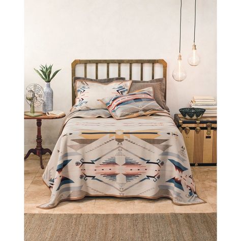 Southwest Pillows, Cowgirl Room, Murphy Bed Ikea, Western Bedroom Decor, Western Rooms, White Sands National Monument, Western Bedroom, Pendleton Blanket, Queen Blanket