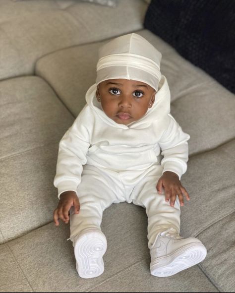 Healthy Baby Boy, Baby Boy Nike, Mommy And Baby Pictures, Baby Boy Outfits Swag, Black Baby Boys, Mommy Moments, Baby Boy Pictures