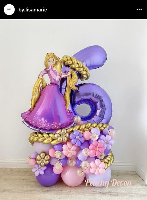 Princess Balloon Decorations, Snack Tower, Party Balloons Diy, Princess Balloons, Balloon Business, Rapunzel Birthday Party, Balloon Bouquet Diy, Disney Balloons, Tangled Birthday