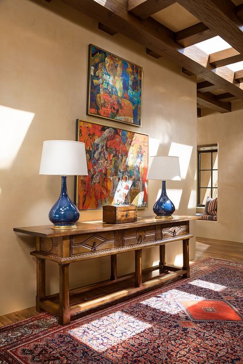 Boho Southwestern Living Room, Santa Fe Living Room, Santa Fe Interior Design, Santa Fe Interiors, Southwestern Living Room, Record Decor, Santa Fe Style Homes, Mexican Interior Design, Mexican Interiors