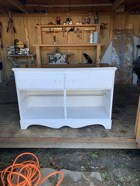 Dreaming of a kitchen island for your small kitchen? check out this upcycled old side board idea. You'll see how you can make one on a budget so check out the before and after photos. #diy #sideboard #makeover Builder Grade Kitchen, Chic Bedrooms, Diy Storage Bench, Old Coffee Tables, Old Shutters, Reclaimed Brick, Small Sideboard, Free Furniture, Building Projects