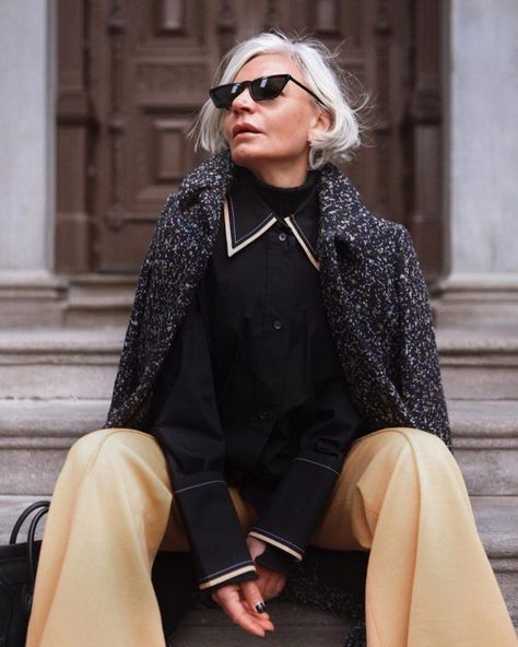 grece ghanem, over 40 style, fashion over 40, fashion blogger over 40 Grace Ghanem, Edgy Classic Style, Grece Ghanem, Over 40 Style, Chic Over 50, Knitwear Trends, Killing It, Aging Gracefully, Women Helping Women