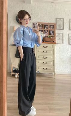 Girly Office Outfits, Korean Campus Outfit, Korean Formal Outfit, Korean Business Fashion, Korean Business Casual, Comfy Trendy Outfits, Korean Fashion Work, Outfit Korean Style, Korean Fashion Outfits