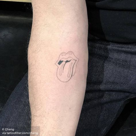 The Rolling Stones logo tattoo on the inner forearm. Rock Tattoo Music, Tattoo Stone, Tattoo Meaning Ideas, Rock And Roll Tattoo, Stones Tattoo, Rock Tattoos, Tongue Tattoo, Rolling Stones Tattoo, Mouth Tattoo