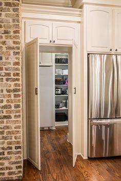 Hidden Rooms, Pantry Interior, Hidden Pantry, Interior Design Minimalist, French Country House Plans, French Country Design, Kitchen Pantry Design, French Country Kitchen, Secret Rooms