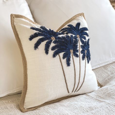 How To Make Crochet Cushion Cover|| Simple Cushion Pattern Cushion Embroidery Design Ideas, Beach House Hamptons, Cushion Covers Ideas, Royal Blue Design, House Hamptons, Beach Theme Pillows, Cushion Cover Pattern, Cushion Embroidery, Blue Cushion Covers