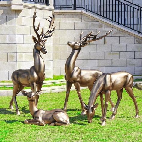 Deer Statues Outdoor, Reindeer Sculpture, Weird Furniture, Deer Statues, Kindergarten Design, Indian Art Gallery, Cement Art, Backyard Water Feature, Outdoor Christmas Tree