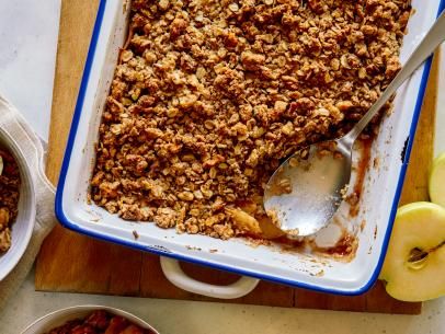 Crumble Lovers' Sheet-Pan Apple Crumble Recipe | Food Network Kitchen | Food Network Streusel Topping Recipe, Apple Cheesecake Bars, Pizza Sugar Cookie, Caramel Apple Cheesecake Bars, Pear Crisp, Apple Crumble Recipe, Caramel Apple Cheesecake, Crumble Recipe, Apple Crisp Recipes