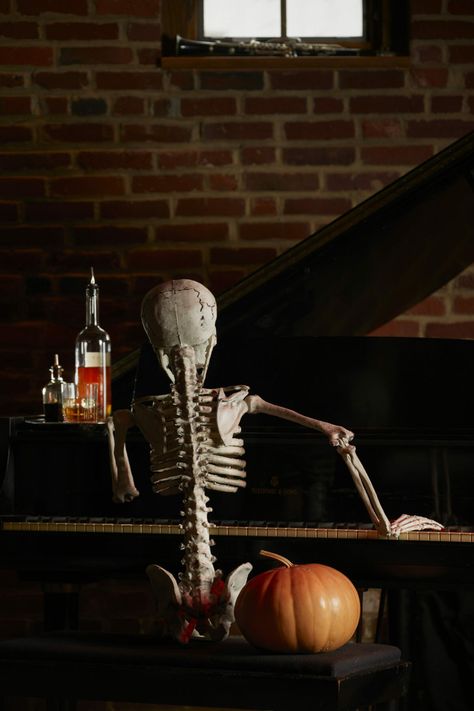 A skeleton sits at a bar with a drink. Halloween drinks. Beer Photoshoot, Halloween Bar, Halloween Cocktail, Bump In The Night, Things That Go, Liquid Courage, Halloween Cocktails, Halloween Event, Grown Ups