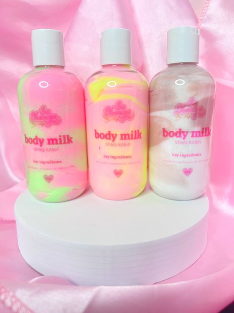 Handmade body lotion #lotion #loveyourself #bodycare Body Butter Packaging, Body Lotion Packaging, Body Milk Lotion, Hydrating Body Lotion, Lip Gloss Homemade, Diy Body Butter, Basic Skin Care Routine, Body Care Products, Sugar Body