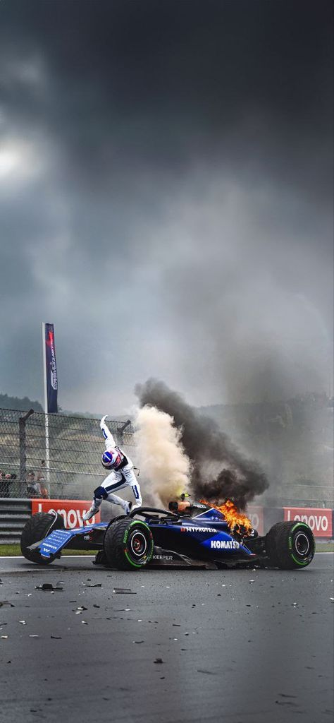 F1 Film Photos, F1 Crash Wallpaper, Williams Racing Aesthetic, F1 Edits Wallpaper, Logan Sargeant Crash, F1 2024 Wallpaper, Williams Racing Wallpaper, F1 Wallpapers Aesthetic, F1 Winning