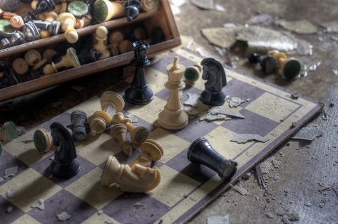 Pieces Wallpaper, Medieval Chess, Macbook Desktop, 1080p Wallpaper, Sports Wallpapers, Work Tools, Chess Game, Retina Display, Original Wallpaper