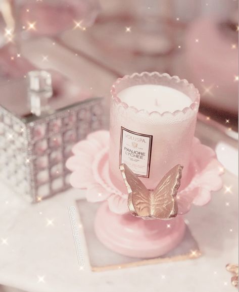 Girly Candles, Feminine Esthetics, Pink Bedroom Accessories, Coquette Theme, Dorm Themes, Blush Pink Bedroom, Blush Shades, Iphone Widgets, Pink Candle