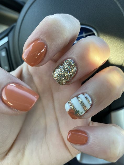 Nail Art For Fall Autumn, Thanksgiving Nails For Kids, Pumpkin Patch Nails, Fall Pumpkin Nail Designs, Thanksgiving Nail Designs Acrylic, Nails With Pumpkin Design, Pumpkin Pie Nails, Pumpkin Nails Designs, Fall Nail Designs 2023