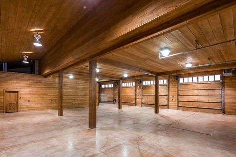 Interior Wood Beams, Western House Ideas, Barn Garage Plans, Rustic Garage, Barn Garage, Dream Life House, Equestrian Facilities, Garage Interior, Stamped Concrete