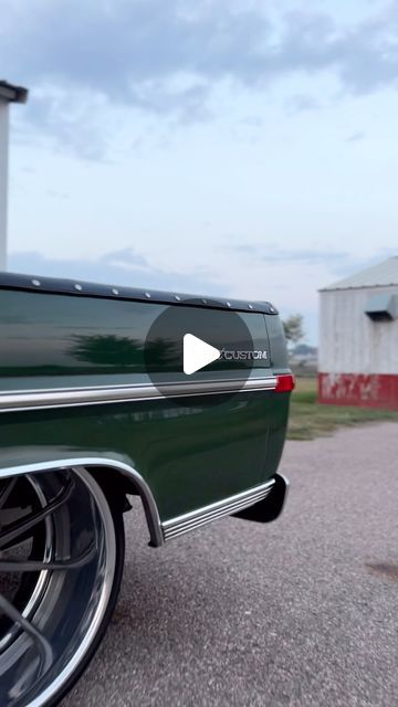 Street Trucks on Instagram: "Love a good coilover build, even better when it’s an old school 😮‍💨 @chuy_teambillet knocked it out of the park with his F100 Sport Custom, loving that deep green and wheel combo too 🔥🤘🏼 #streettrucks" 454 Ss Truck, Classic Trucks Magazine, Old Ford Truck, F100 Truck, Old Ford Trucks, Classic Ford Trucks, Old Fords, Custom Wheels, Ford Truck