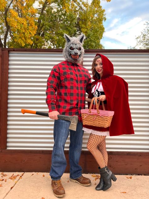 Lumberjack Halloween Costume Couple, Couples Gory Costume, Michael Meyers Couple Costumes, Horror Costume Couples, Roger Rabbit And Jessica Costume Couple, Halloween Costumes Couples Plus Size, Little Red And Wolf Costume Couple, Couple's Costume For Halloween, Couple Halloween Costumes Plus Size