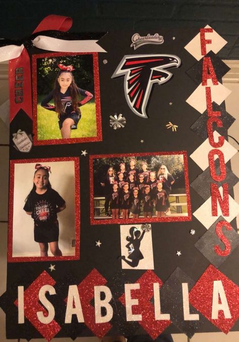 Cheerleader Signs For Competition, Cheer Spirit Poster Boards, Senior Posters Cheerleading, Cheer Posters Ideas Signs Homecoming, Dance Boards Ideas, Cheerleader Poster Board Ideas, Cheerleader Poster Ideas Diy, 8th Grade Poster Ideas, Poster Ideas For Cheerleaders