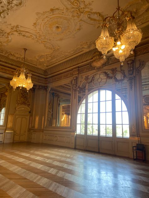 Paris ball room museum D’Orsay. Ball room aesthetic. Ball vibes. Ball dream. Ball gown. Ball room. Old Ball Aesthetic, Royal Ball Birthday Party Sweet 16, Victorian Ball Room, Fantasy Ball Aesthetic, Ball Room Aesthetic, Yule Ball Aesthetic, Ballroom Art, Ball Rooms, Ballroom Aesthetic