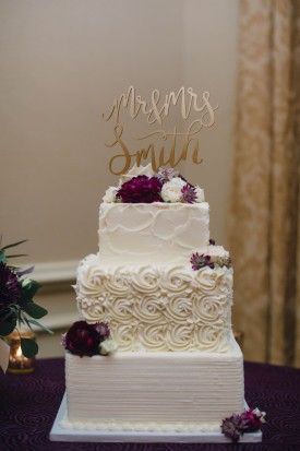 Image result for square wedding cakes Wedding Cakes Square, Wedding Cakes Buttercream, Cakes Square, Rosette Cake Wedding, Metallic Wedding Cakes, Purple Wedding Cake, Wedding Cake Servings, Big Wedding Cakes, Country Wedding Cakes