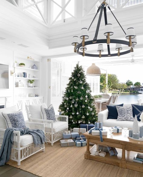 Homes To Love on Instagram: “Christmas is a breeze in this light and bright Hamptons-style home on the Sunshine Coast waterfront. With vast ceiling heights opening up…” Centsational Style, Room Light Fixtures, Hamptons Style Home, Coastal Dining Room, Provincial Home, Dining Room Light, Coastal Dining, Christmas Tablescape, Dining Room Light Fixtures