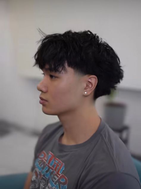 Haircut For Dry Hair Men, Mid Taper Blowout Textured Fringe, Haircut For Men Taper Fade, Asian Taper Haircut, 16 Guard Blowout Taper, 16 Guard Haircut, Asian Male Short Hair, Korean Taper Fade, Mid Taper Fade Fringe