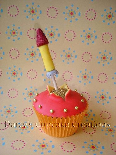 Fireworks Cake, Kill It With Fire, Cold Cake, Cheap Clean Eating, Salty Cake, Diwali Craft, Cupcake Boxes, Themed Cupcakes, Coconut Cake