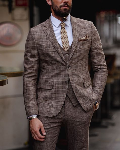 Elevate your style with our Brown Plaid Detailed Suit – where classic meets contemporary flair. Regular Price 315 USD FREE & FAST SHIPPING WORDLWIDE 🔍 Brown Plaid Detailed Suit #SuitharborStyle #PlaidSuit #MensFashion #DapperGents #SartorialElegance #fashiongoals #fashionaddict Brown Suit, Navy Blue Suit, Brown Suits, Plaid Suit, Slim Fit Suit, Tuxedo Jacket, Brown Plaid, Winter 2023, Blue Suit