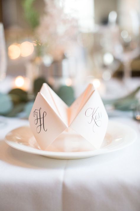 Fortune teller place cards | Photography: Karyn Louise Photography - http://karynlouisephotography.com/: Place Card Ideas, Reception Games, Reception Activities, Wedding Reception Games, Wedding Reception Fun, Handsome Groom, Wedding Games, Wedding Places, Wedding Place Cards