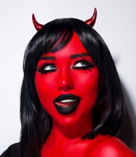 Demon Halloween Costume Female, Red Devil Makeup, Werewolves Art, Devil Makeup Halloween, Demon Costume, Halloween Costumes 2022, Devil Makeup, Dark Green Hair, Up Halloween Costumes