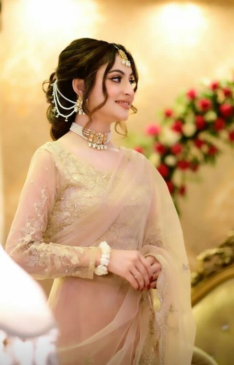 Pakistani Bridal Makeup, Desi Wedding Dresses, Asian Bridal Dresses, Branded Outfits, Latest Bridal Dresses, Pakistani Wedding Outfits, Stylish Short Dresses, Pakistani Fancy Dresses, Beautiful Pakistani Dresses