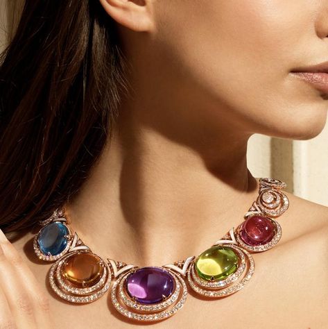 Bulgari High Jewelry, Bulgari Jewelry, The Bling Ring, Spiral Necklace, High Jewellery, Jewelry Watch, Jewelry Images, Pink Quartz, High Jewelry