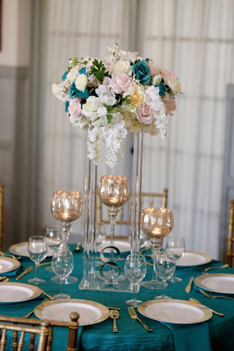 Teal and Rose Gold Tourquise And Rose Gold Wedding, Teal And Gold Flower Arrangements, Aqua Blue And Gold Wedding, Teal And Rose Gold Wedding Decorations, Dark Teal Rose Gold Wedding, Jade And Gold Wedding, Turquoise And Gold Centerpieces, Teal Blue Decorations, Teal And Gold Wedding Decor