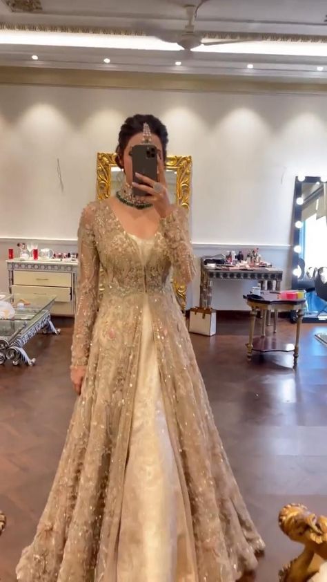 Baju Kahwin, Desi Wedding Dresses, Latest Bridal Dresses, Bridal Dresses Pakistan, Pakistani Wedding Outfits, Pakistani Fancy Dresses, Pakistani Fashion Party Wear, Beautiful Pakistani Dresses, Bridal Dress Fashion