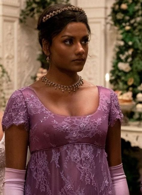 Simone Ashley as 'Kate' on 'Bridgerton' Kate Sharma, Regency Era Fashion, Royal Colors, Purple Outfits, Themed Outfits, Film Serie, Costume Design, Purple Dress, School Outfits