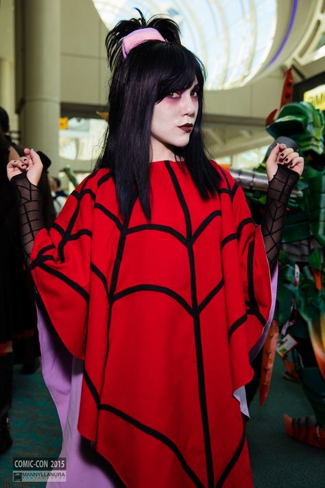 Lydia Deetz | San Diego Comic Con 2015 Cosplay | http://facebook.com/MannyLlanuraPhoto Lydia Deetz Cartoon, Lydia Deetz Costume, Lydia Deetz Cosplay, Lydia Beetlejuice, Beetlejuice Cartoon, Cartoon Costume, Beetlejuice Costume, Awesome Costumes, Horror Halloween Costumes