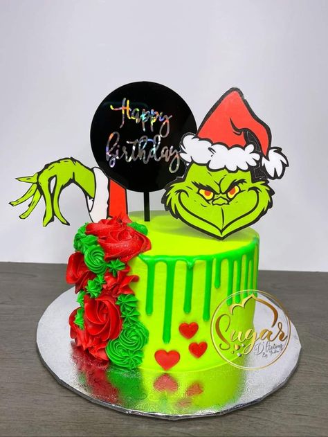 Easy Grinch Cake Ideas, Grinch First Birthday Cake, Grinch Christmas Cake Ideas, Grinch Cakes Ideas, Grinch Birthday Cake Ideas, Grinch Birthday Cakes, The Grinch Cake Ideas, Grinch 1st Birthday Cake, The Grinch Cake Birthday