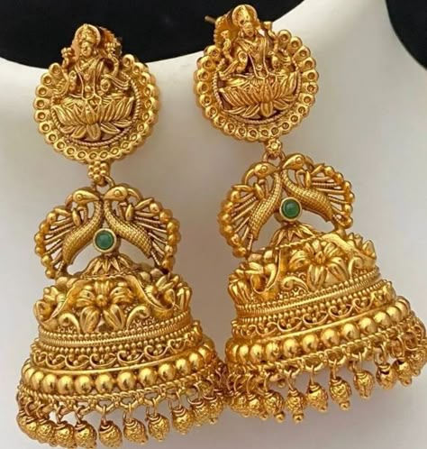 Antique Gold Earrings Jhumka, New Model Butta Kammalu, Lakshmi Buttalu Earrings Gold, Gold Jumkas Design Bridal, Antique Jumki Designs Gold, Gold Buttas Earrings, Jimmiki Earrings Gold, Gold Jimikki Earrings, Jumkis Indian Jewelry Gold