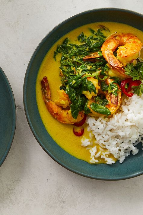 Shrimp With Coconut Milk, Shrimp Coconut Milk, Grouper Fillet, How To Cook Greens, Fish Chowder, Chowder Recipe, Coconut Milk Recipes, 20 Minute Recipes, Bean Stew